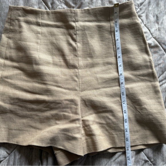 Sezane Light Beige Nick Shorts 38/6 - Picture 6 of 6